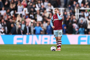 Jarrod Bowen may miss out on playing with his admirer Mikautadze