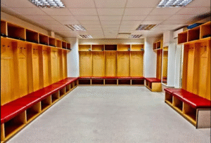 A reshaped squad takes shape: Burnley’s locker room awaits new arrivals—and looming departures—amid Parker’s rebuild